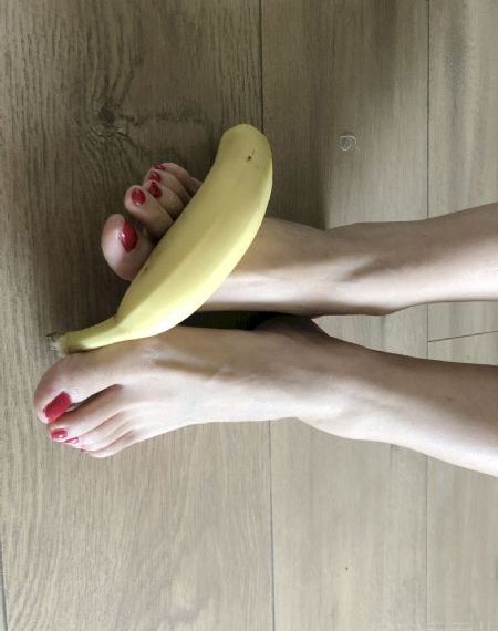 锦衣之下
