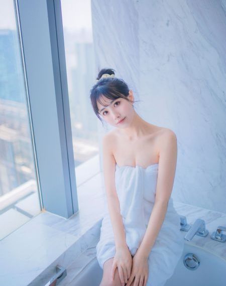 玛利亚的乳房