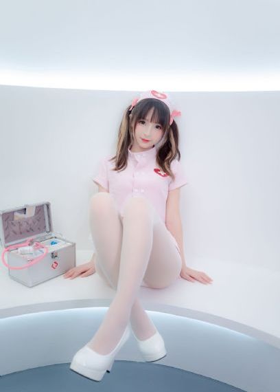 何佩瑜三级未删减版