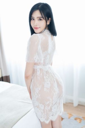 美丽小蜜桃4中英文字