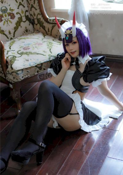 欲奴 在线