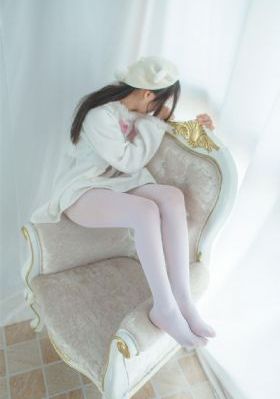 三级做爰蜜桃成熟时电影卿本佳人