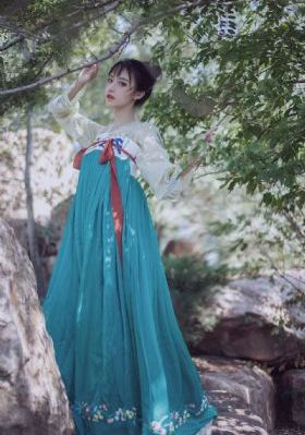 扒开腿狂躁老师视频免费