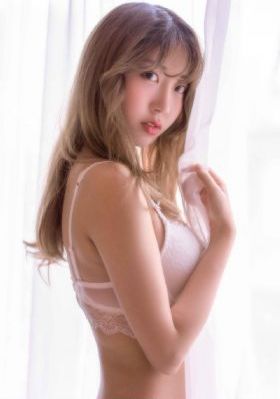 她在丈夫面前被甩了电影完整版